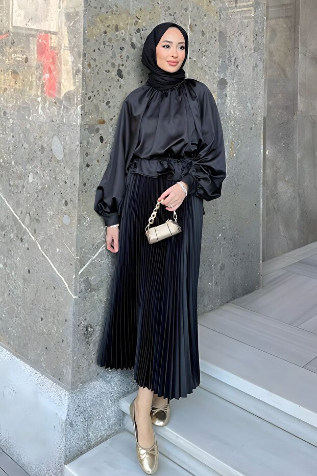 Women's Stylish Pleated Long Skirt Black