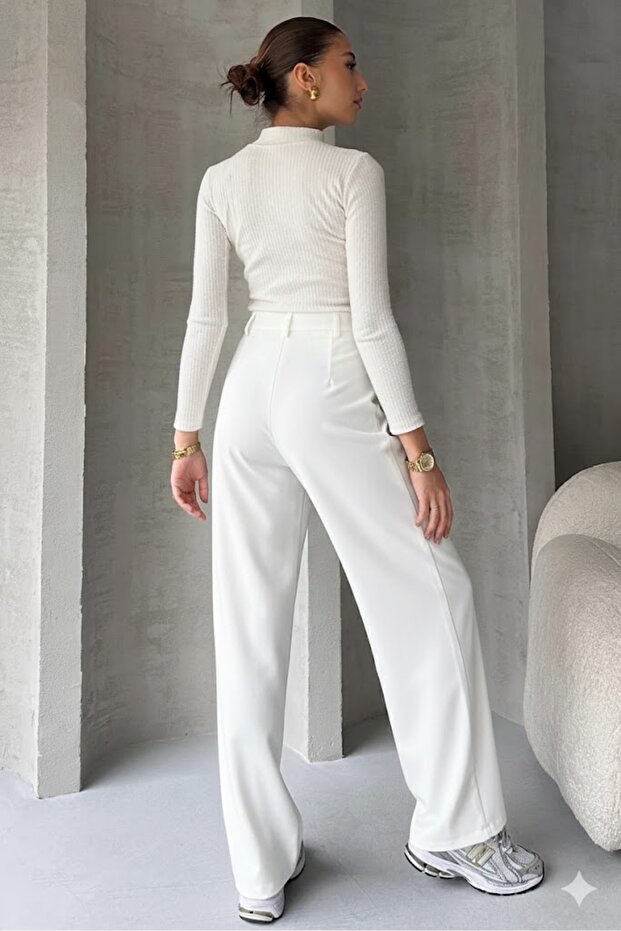 بنطلون بالازو أبيض كبير الحجم - 2