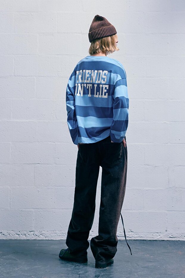 Stranger Things çizgili t-shirt - 4