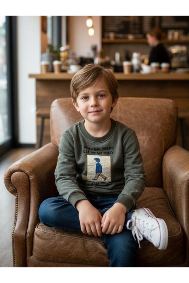 Boy's Cotton Clear My Mind Written Batik Patterned Sweatshirt