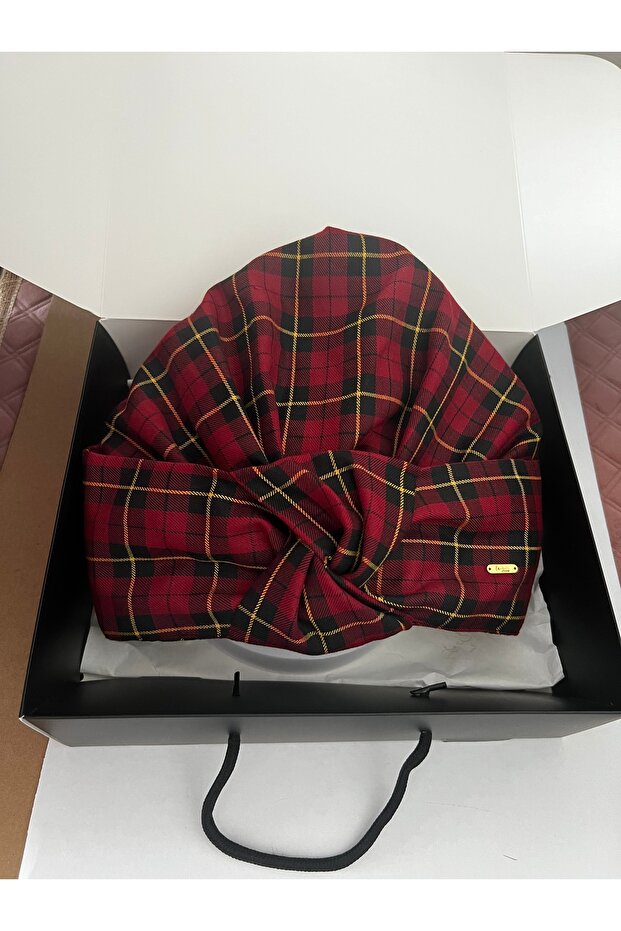 Turban bonnet