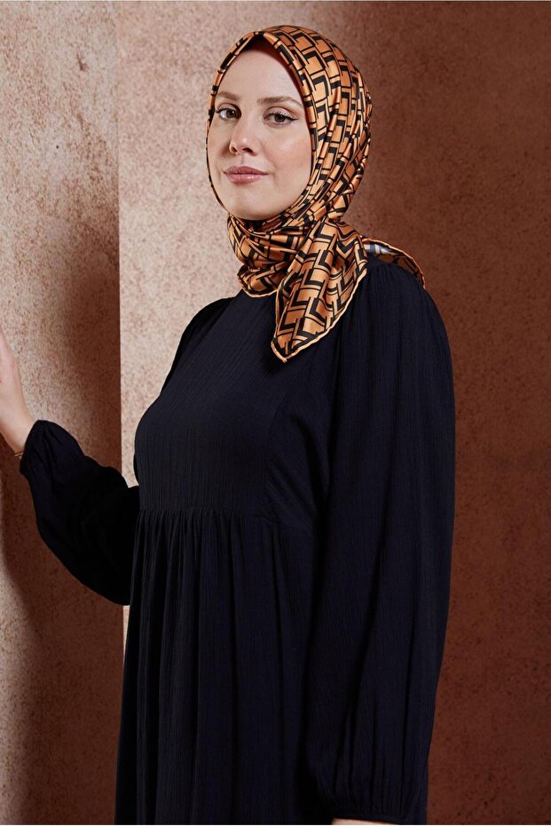 وشاح بنمط ألفينا - موديل 8435