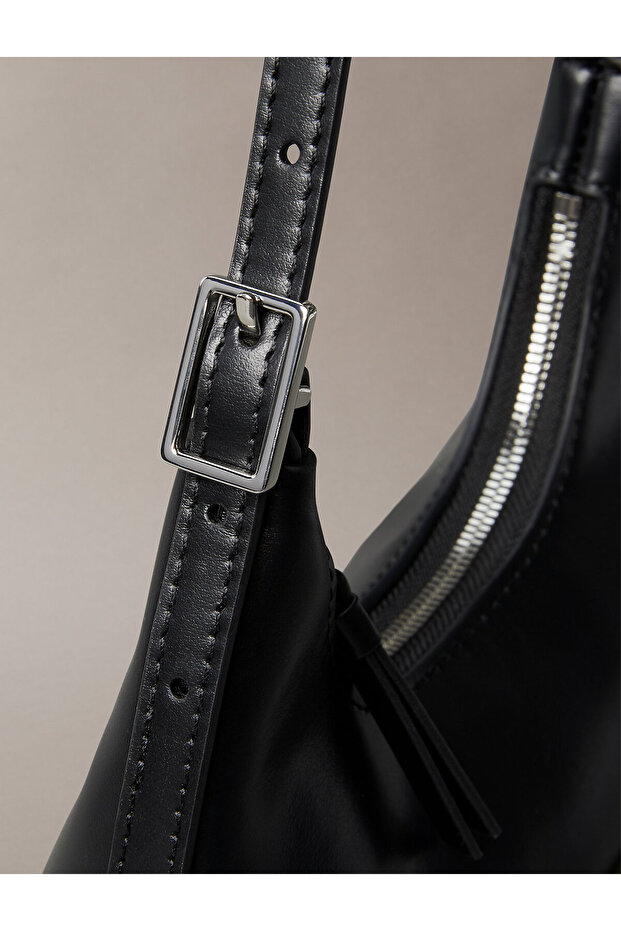 Monogram Logo Emblem Leather Small Shoulder Bag - 5