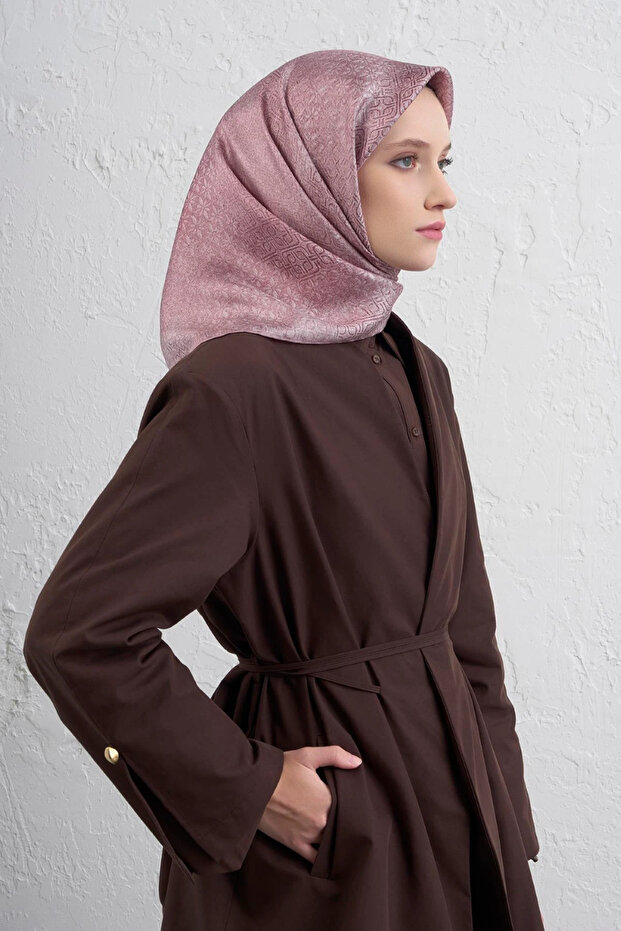 وشاح حريري بنمط كلاسيكي -2025/2026 -94372D 14