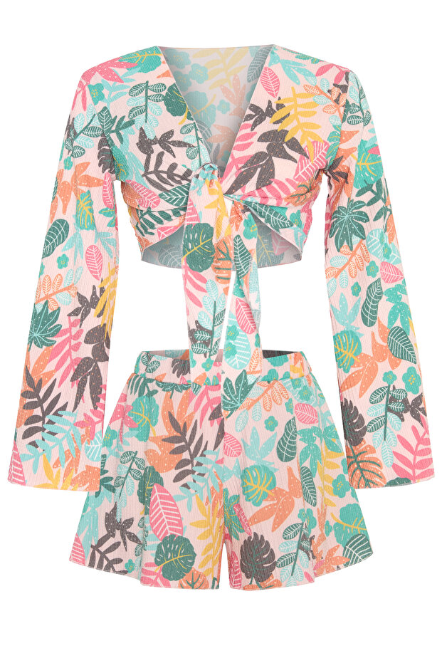 طقم توب قصير منقوش مع شورت