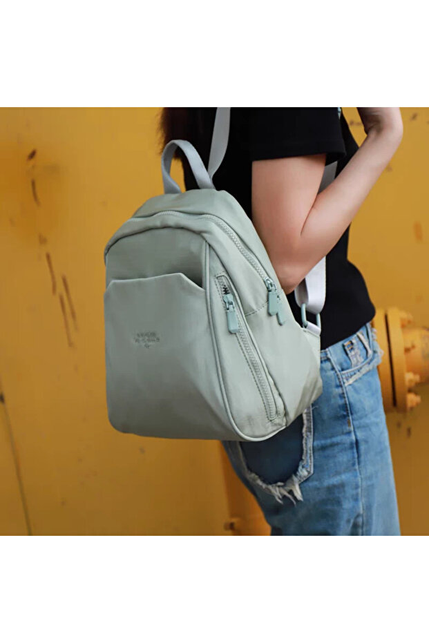 حقيبه ظهر عمليه بلون اخضر - 2