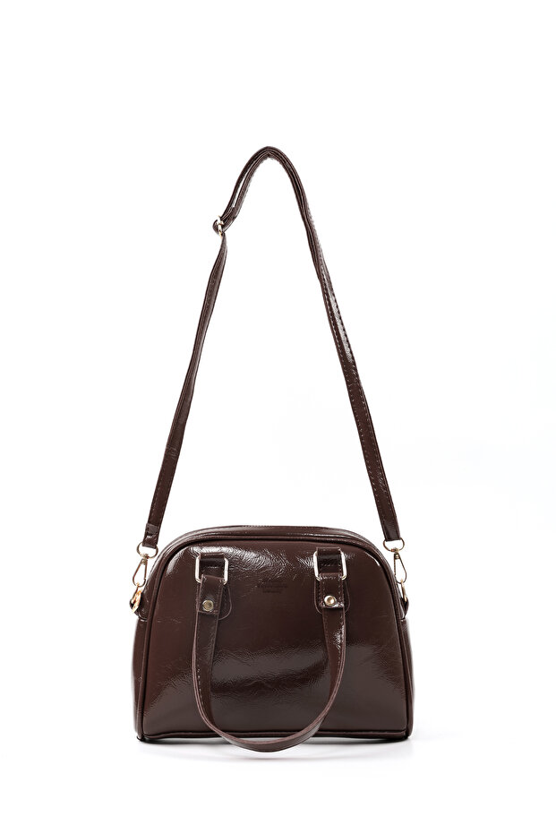 Crinkled Textured Brown Shk205 Faux Leather Zippered Single Compartment Adjustable Strap Hand, Arm and Shoulder Bag