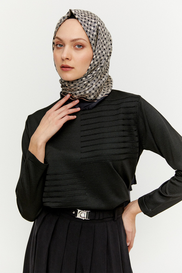 Simli Şerit Detaylı Triko Bluz - 3
