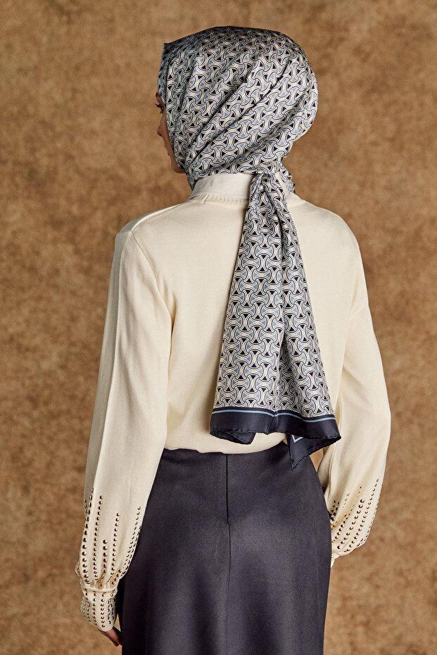 Taş Detaylı Triko Bluz - 6