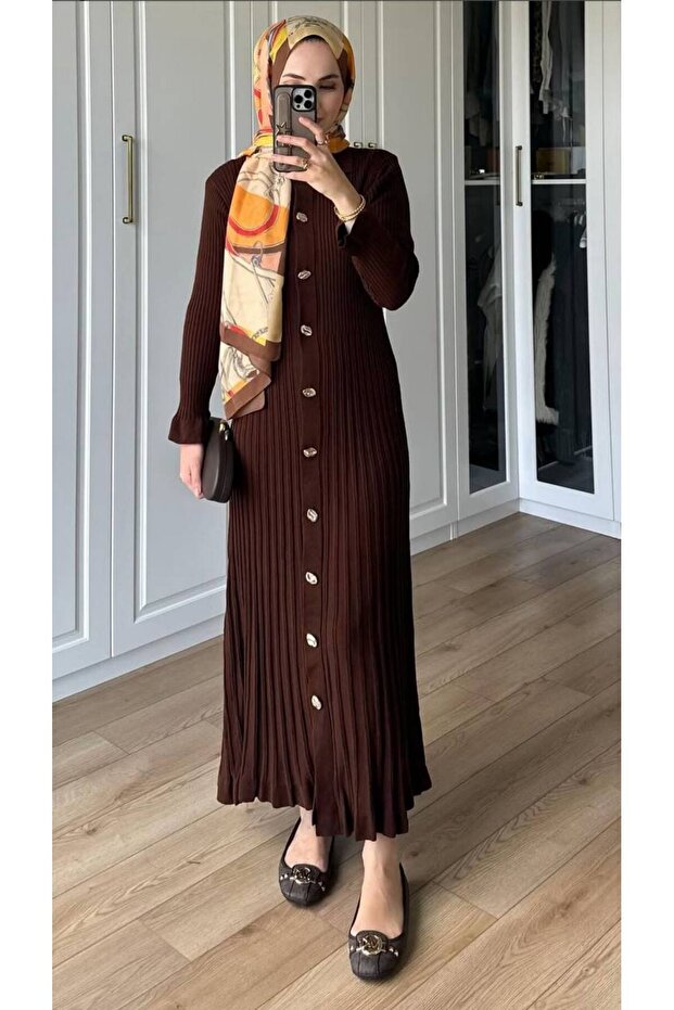 Endam Buttoned Dress Burgundy