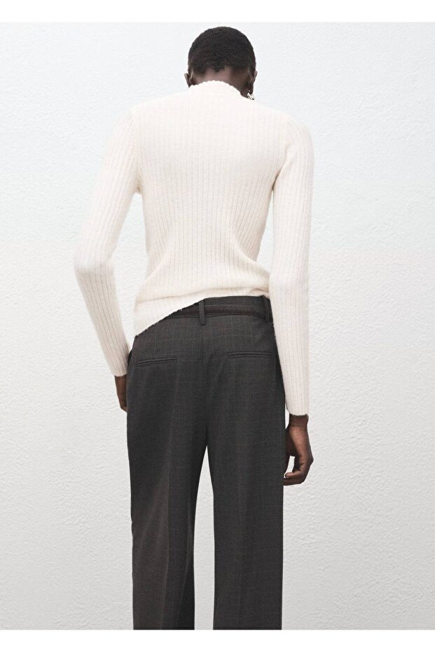 Perkins yaka dar kesim kazak - 4