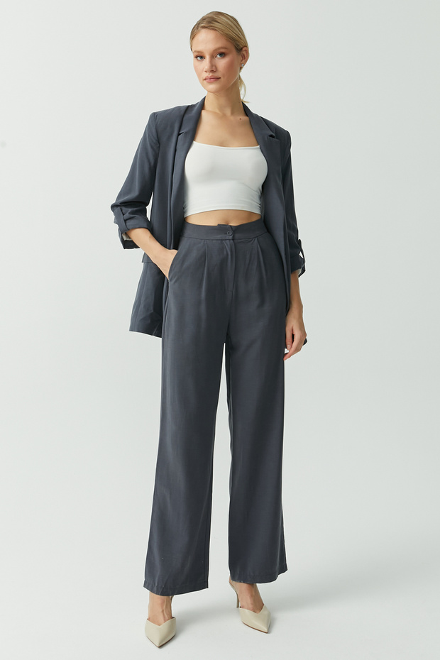 بنطلون مريح ذو ملمس مميز - 1