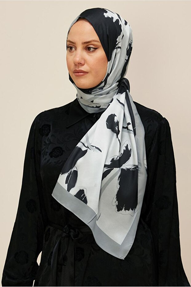 شال منقوش 8602