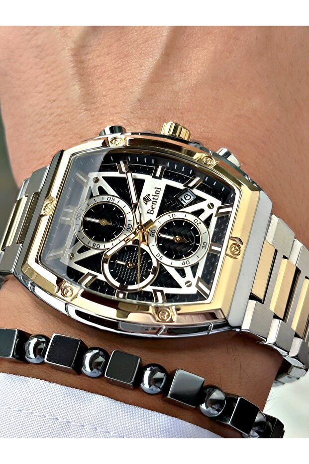 Functional Men's Watch with Rectangular Design - 3