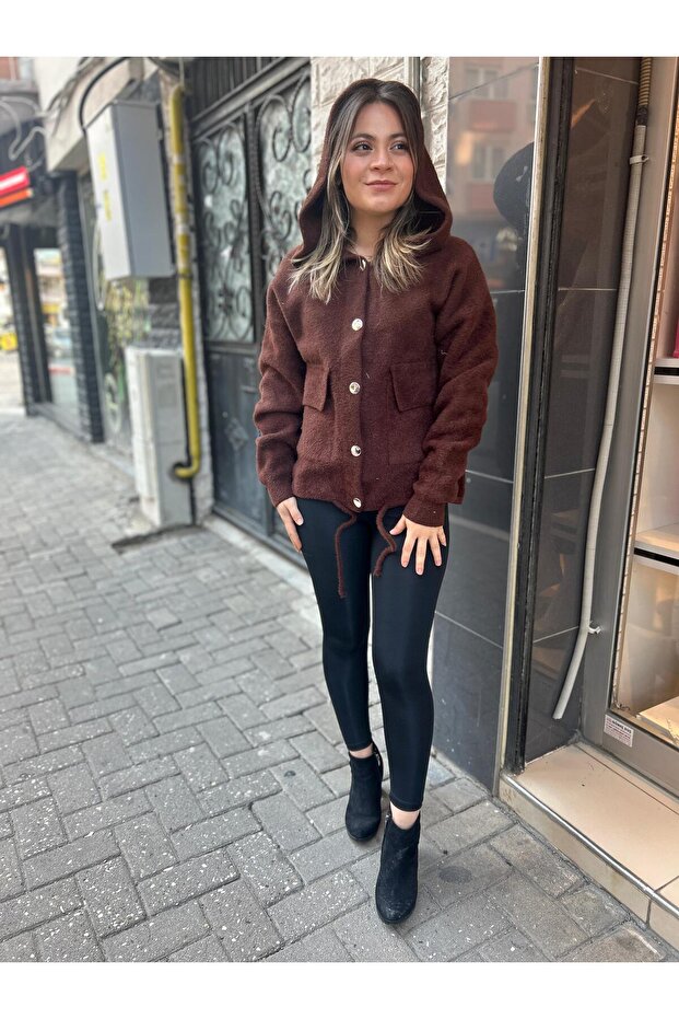 سترة باندورو - 1