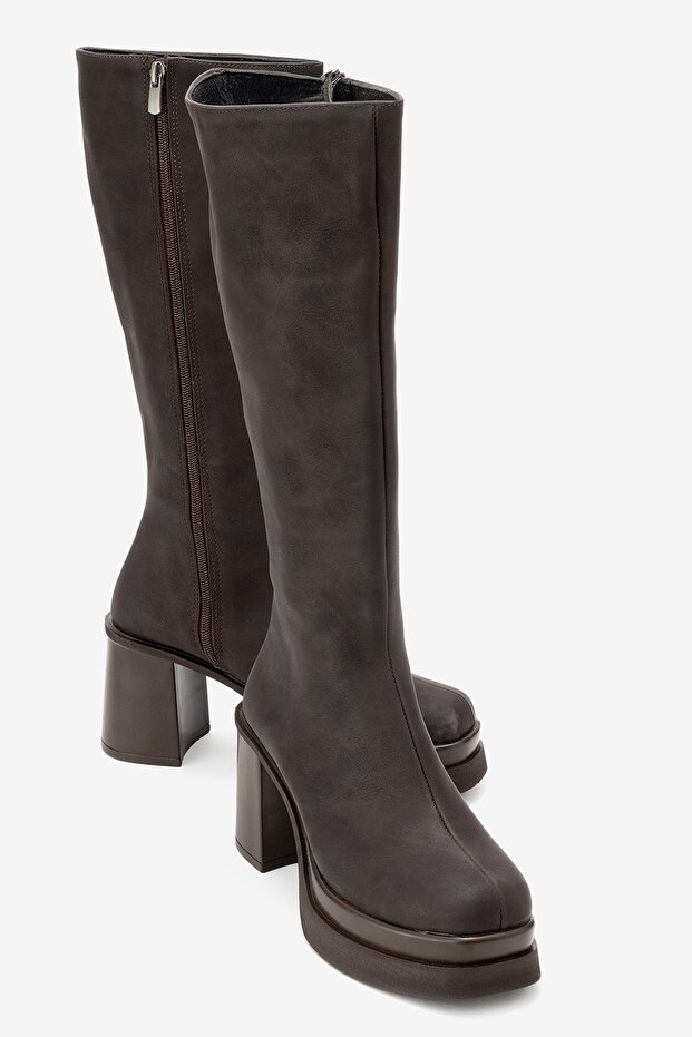 Carm Brown Nubuck Platform Heeled Women's Boots