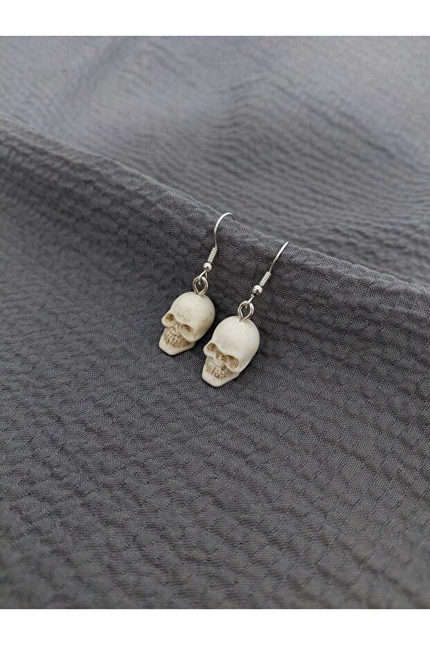 الجمجمة استرخى الأقراط - 1