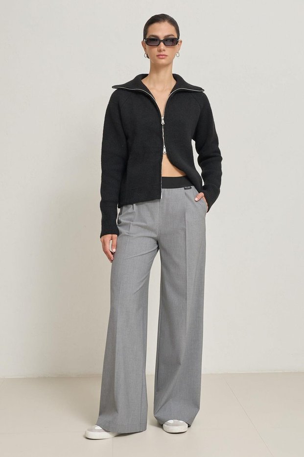 Black Long Sleeve Zipper Detailed Knitwear