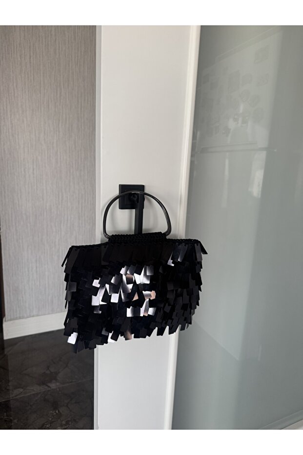 Pullu Siyah Çanta - 2