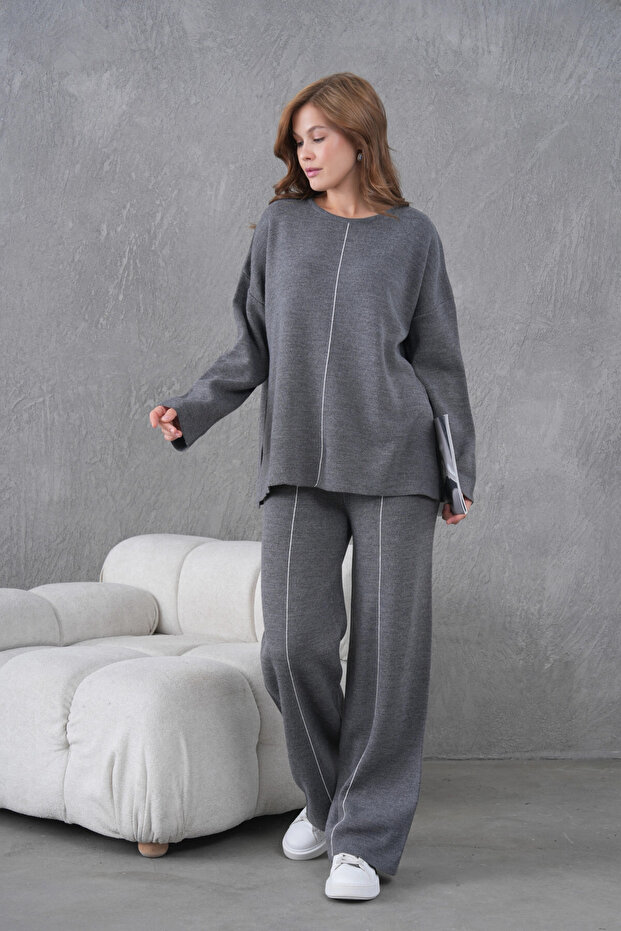 Women's Crew Neck Slit Oversized Sweater Pants Two-Piece Knitwear Set