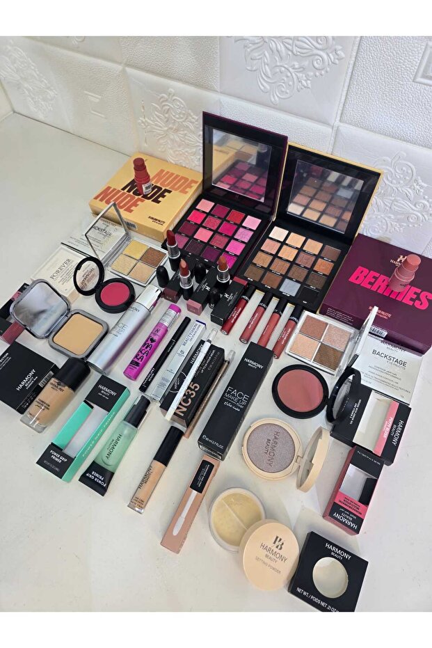 Multi-category makeup set - 2