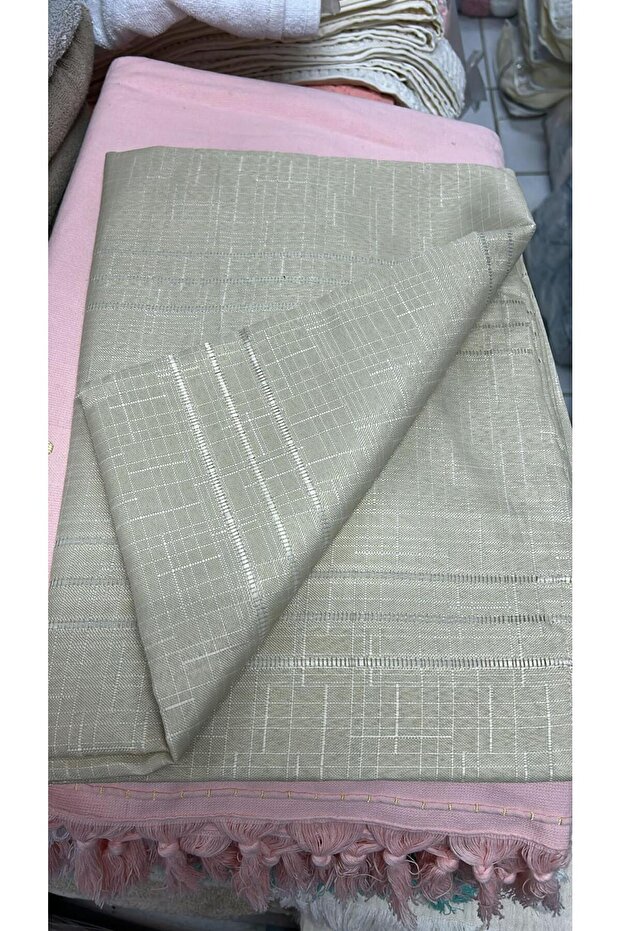 Stylish Stain-Resistant Tablecloth 160X220 cm – 100% Polyester, Serves 8-12 People