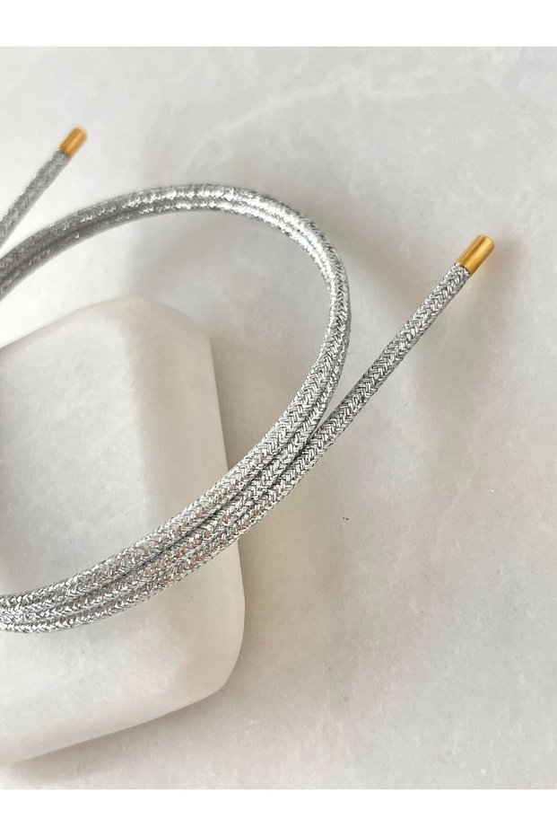 Silver Mesh Detailed Flexible Metal Women's Bracelet – Modern Stylish Lightweight Elegant Daily Accessory