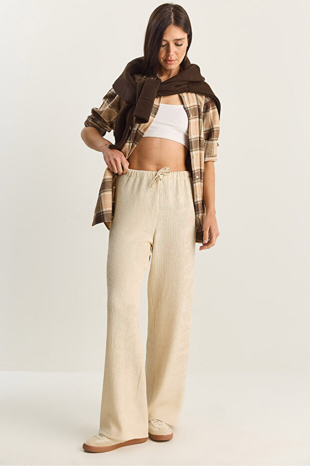 Women's Cream Wide Leg Crinkle Knitted Trousers 4108 60283847