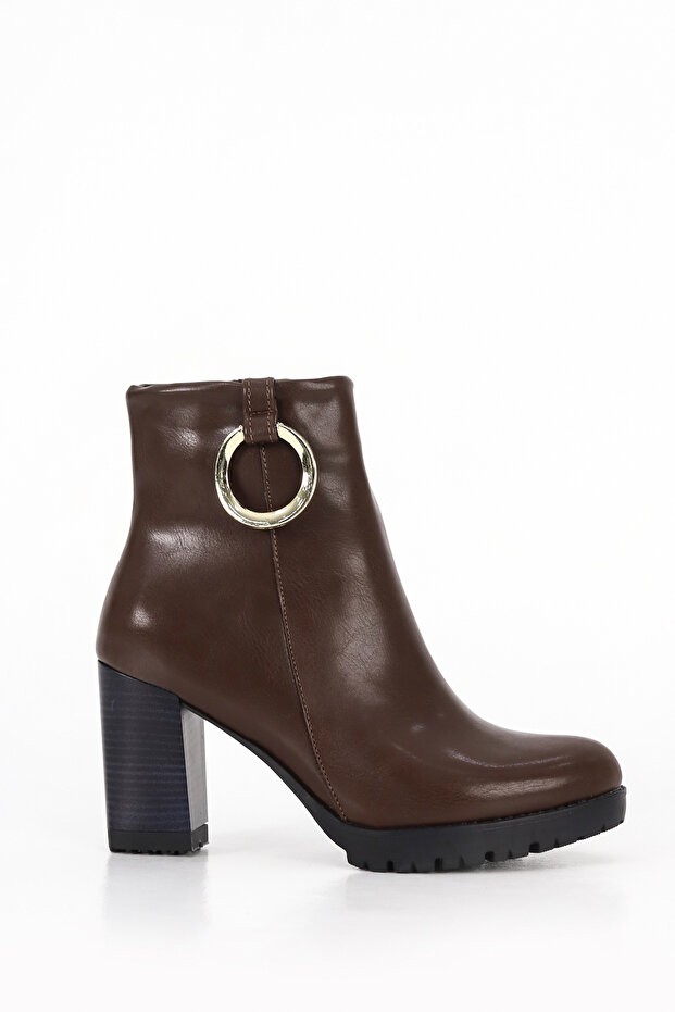 Bln St540 High Heeled Ankle Boots with Ring Buckle Detail