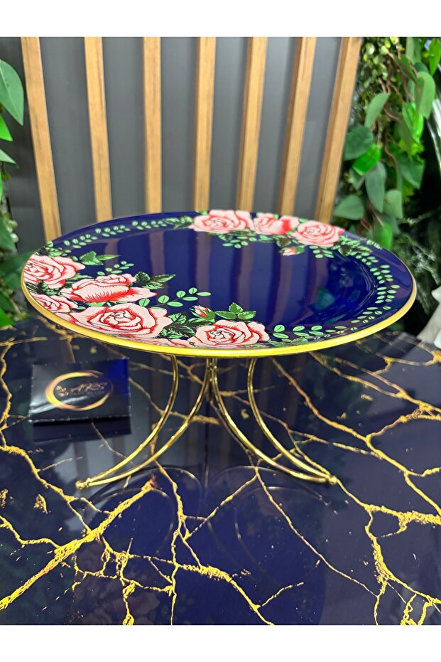 Glass Design Metal Leg Presentation Plate, Moon-Shaped Metal Leg and Decorative Glass Rose Pattern on Top