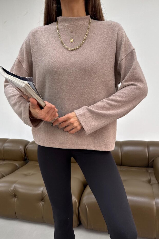 Koyu Bej dik yaka basic kazak - 2