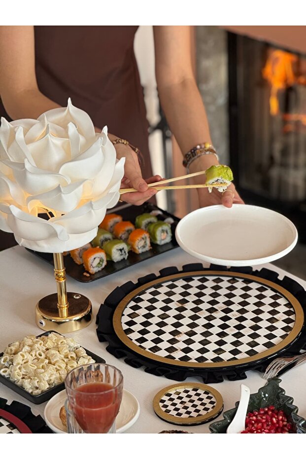 موديل ماكنزي داما الفاخر ذهبي سوبرا - 5