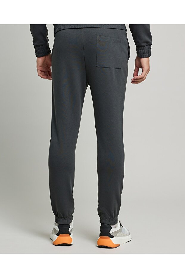 بنطال رياضي سادة مع خصر برباط - 4