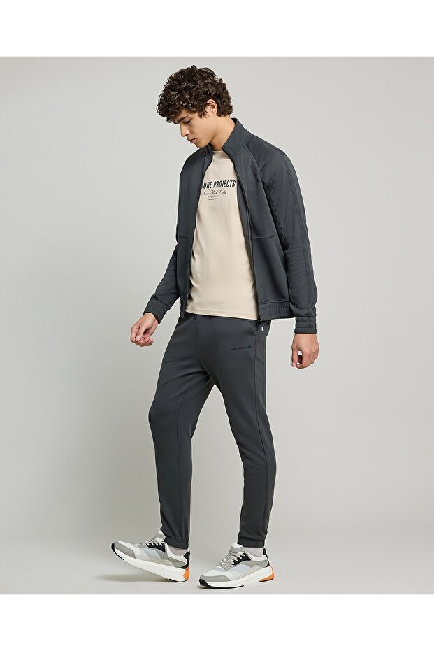 بنطال رياضي سادة مع خصر برباط - 5