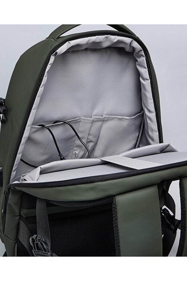 حقيبة ظهر زيتونية للرجال بسحاب دائري - 5