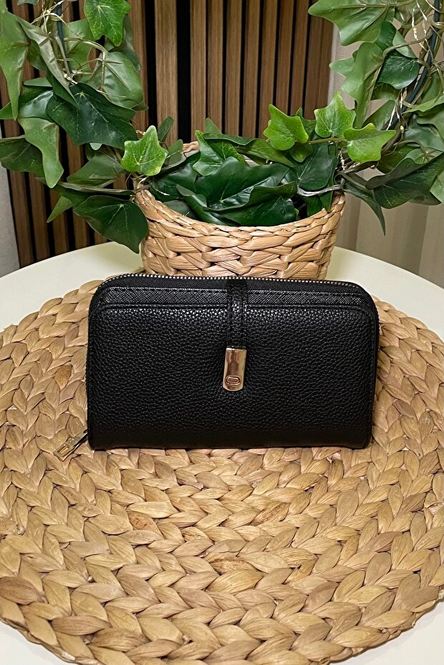 Fibag Women's Black Gold Accessories Wallet