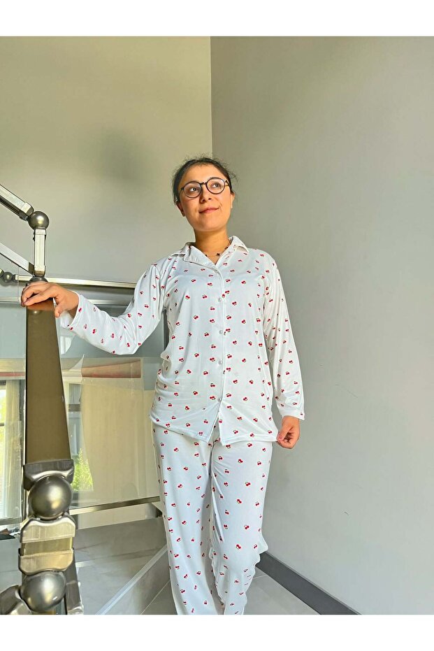 طقم بيجامة من القطن الكرزي بأزرار أمامية - 6