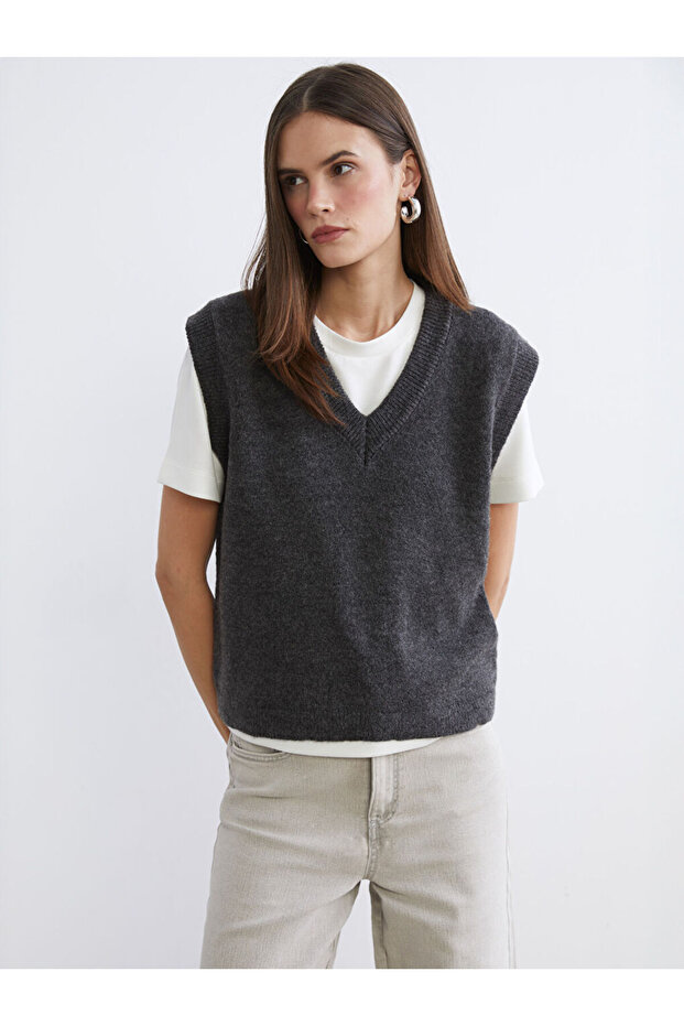 Esvab • Modern & Distinctive V Dikim Women's Knitwear Sweater
