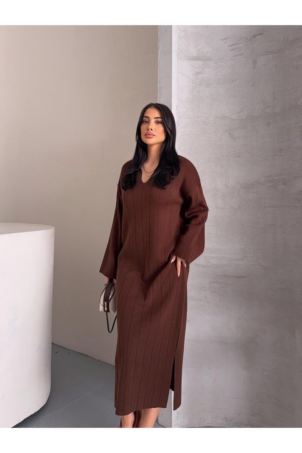 Long Polo V-Neck Ribbed Slit Detail Winter Knit Dress