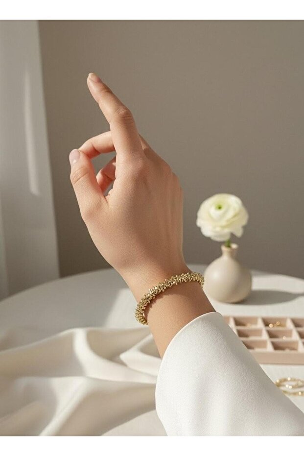Snap Fastener Gold Bracelet