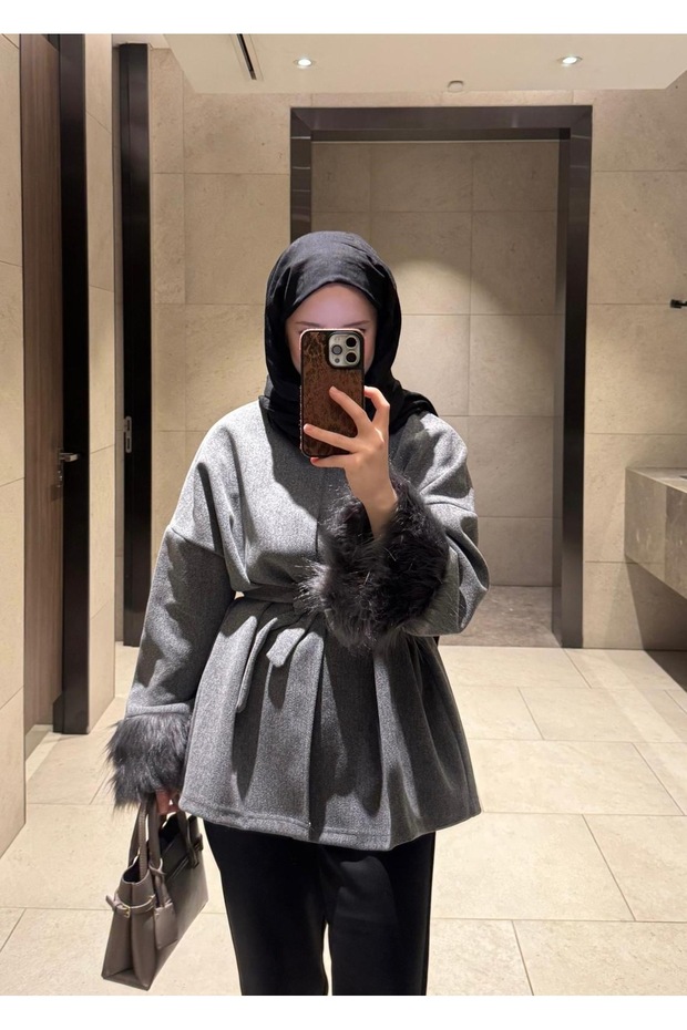 سترة رمادية من الفرو الصناعي - 1