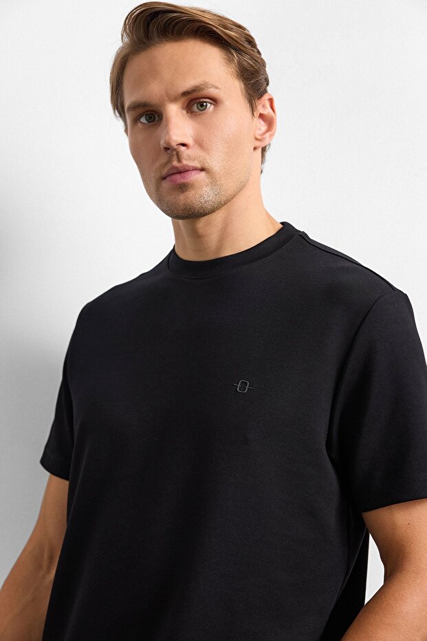 Siyah Regular Fit Basıc Tişört - 1