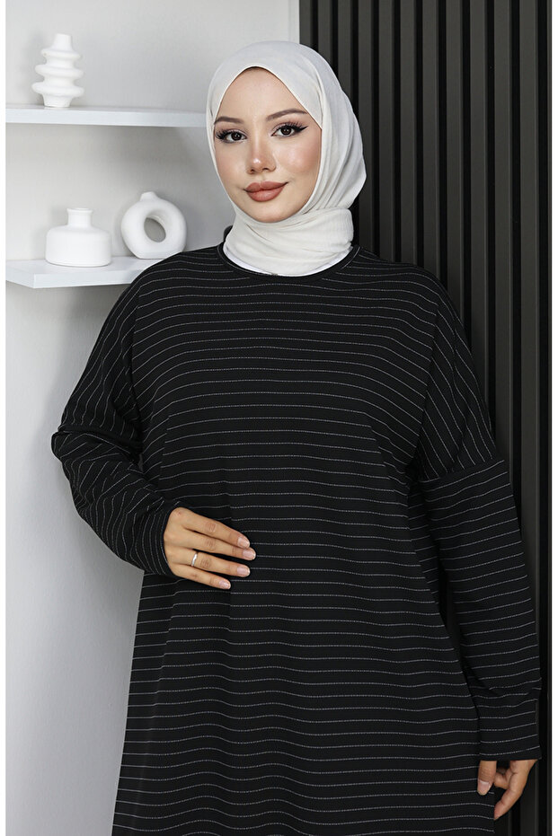 موسمي تونيك أساسي مخطط ذو قصة مريحة 8764-01 أسود - 3