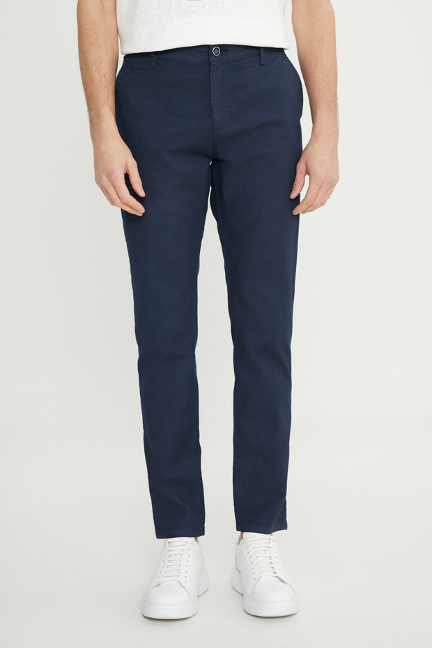Men's Navy Blue Cotton Slim Fit Slim Fit Side Pocket Dobby Stretch Casual Trousers