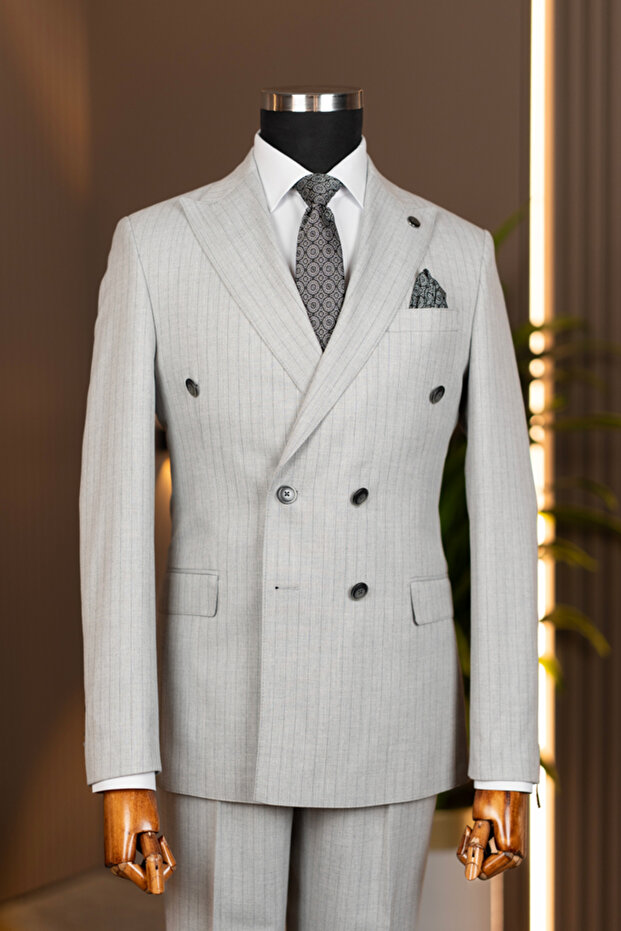 Exclusive Vest Suit –Slimfit, Choose One Size Larger.