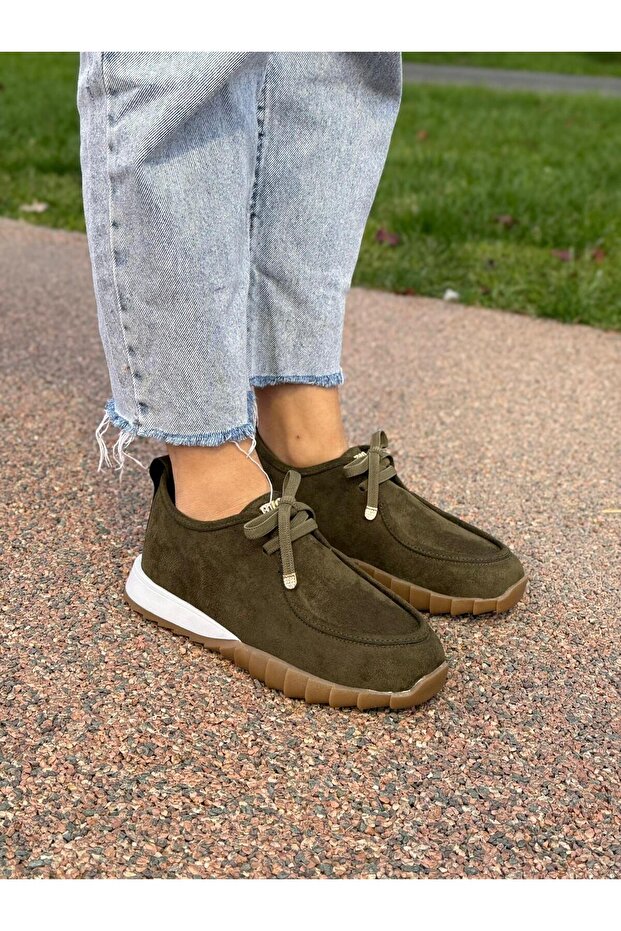 Women's Colorful Sole Sneaker Walking Shoes