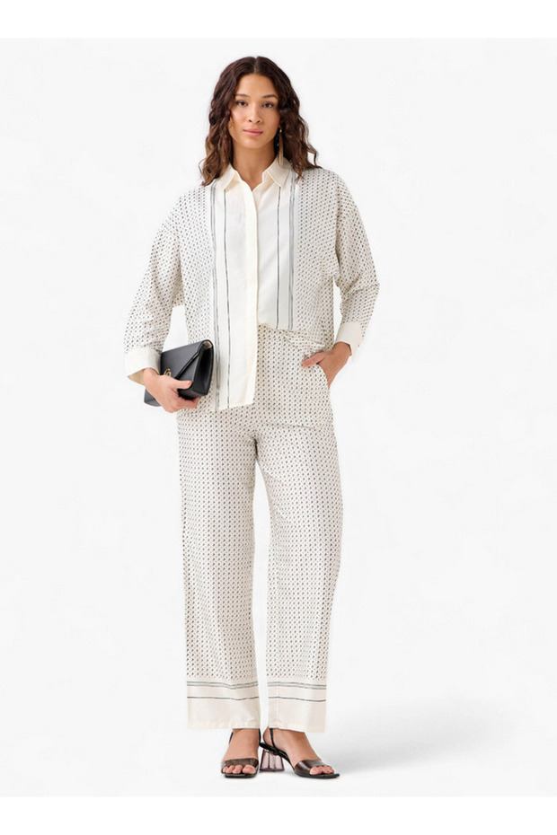 بنطلون مطبوع بقصّة عادية - 2