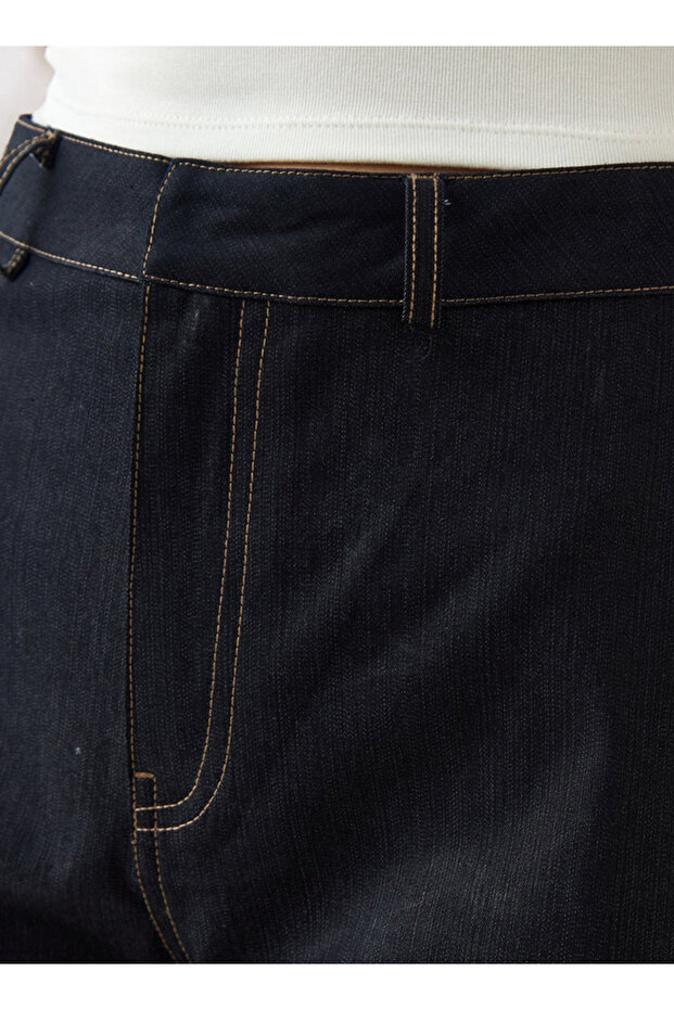 بنطال جينز بقصّة البالون مع جيوب - 4