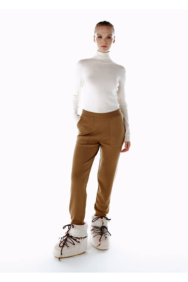 Merino Wool Knitwear Sports Pants Camel