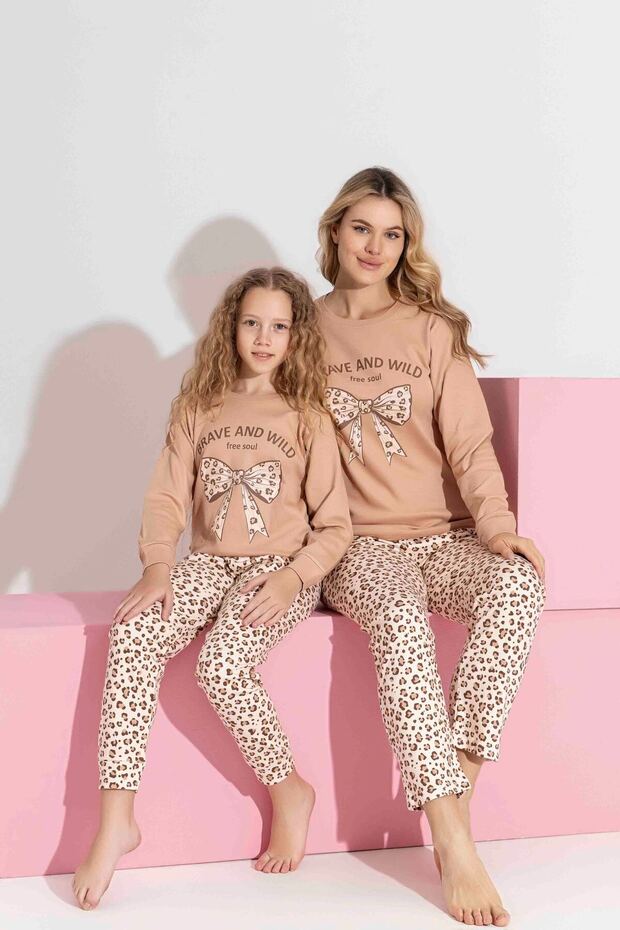 Mother-Daughter Matching Long Sleeve Ribbon and Leopard Printed Family Matching Pajama Set-3183